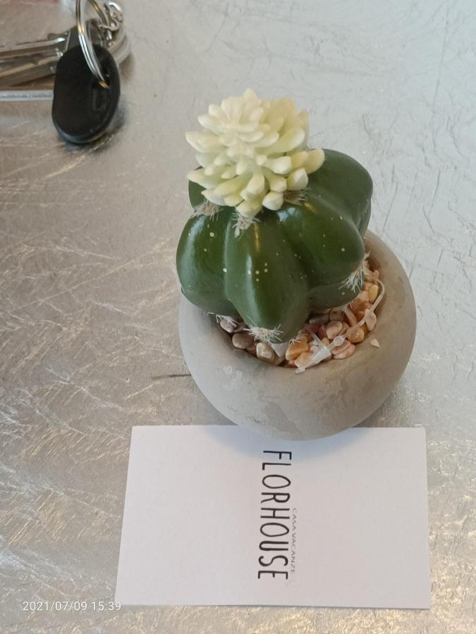 Florhouse Pacini Apartment Catania Bagian luar foto